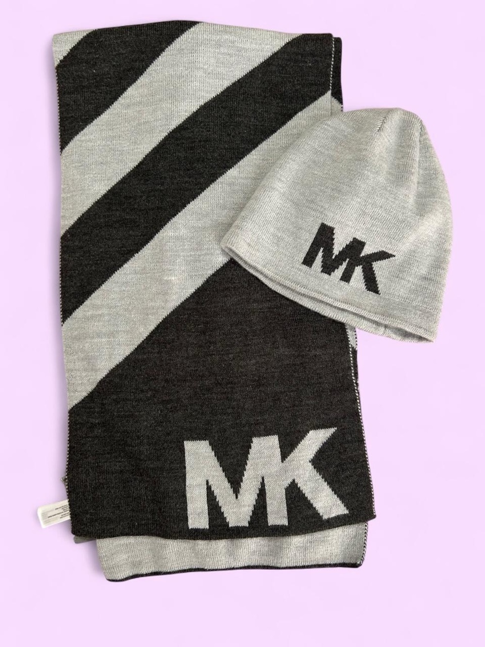 Michael Kors Gray & Black MK Beanie and Scarf Set